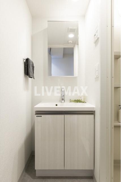 コンフォリア・リヴ品川南大井の物件内観写真