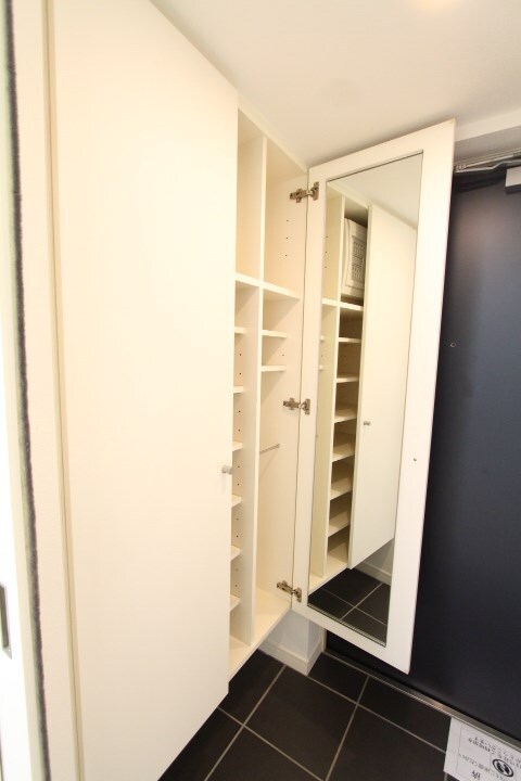 三軒茶屋駅 徒歩10分 2階の物件外観写真