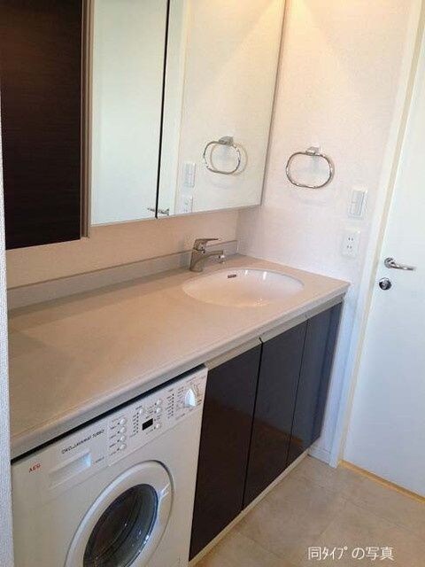 芝公園駅 徒歩3分 2階の物件内観写真