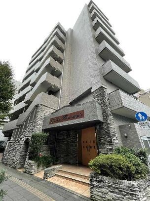 ガラ・シティ駒沢大学の物件外観写真