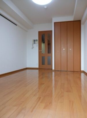 ガラ・シティ駒沢大学の物件内観写真