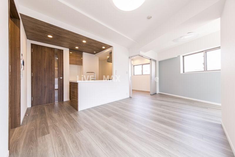 メゾン・クロイゾンの物件内観写真