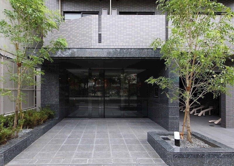 ルーブル白金高輪参番館の物件外観写真