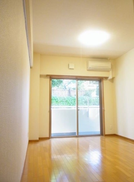 ガーデン目黒南の物件内観写真