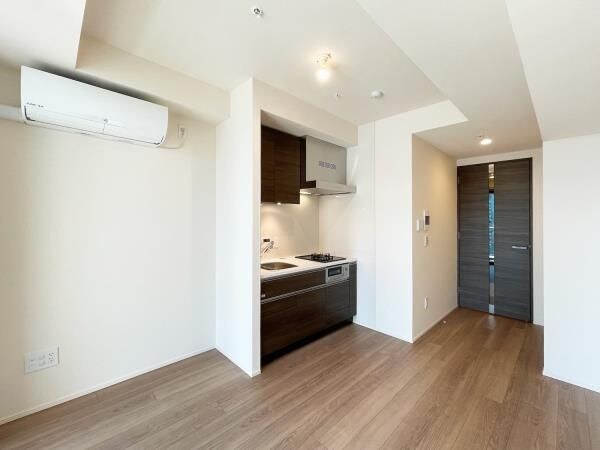 白金ザ・スカイ東棟の物件内観写真