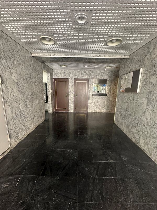 ライオンズマンション南青山シドニービルの物件外観写真