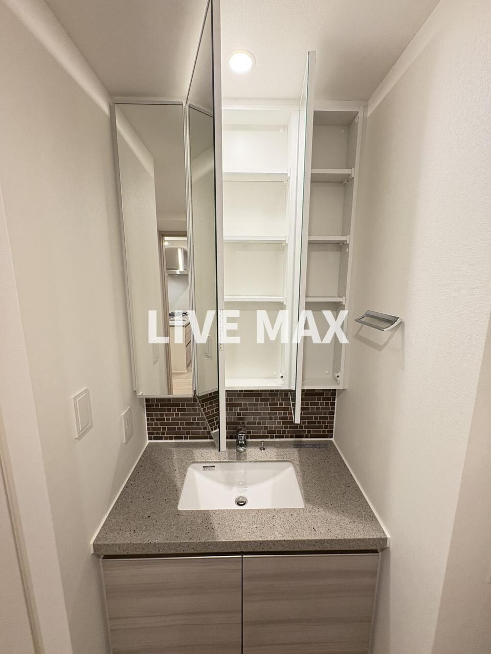 ザ・パークハビオ大森山王の物件内観写真