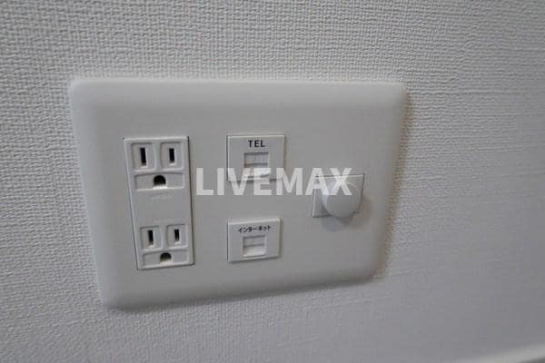 ローレルタワールネ浜松町の物件内観写真