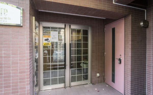 プレール東麻布の物件外観写真