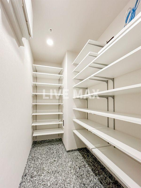 ロイヤルパークス品川の物件内観写真