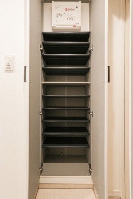 ＥｓＴＲＵＴＨ　ＭＡＧＯＭＥの物件内観写真