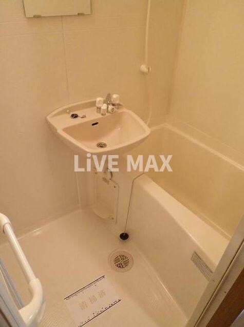 麻布十番駅 徒歩3分 11階の物件内観写真