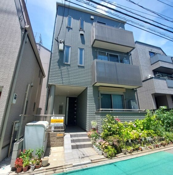 ベル・フェリシテの物件外観写真