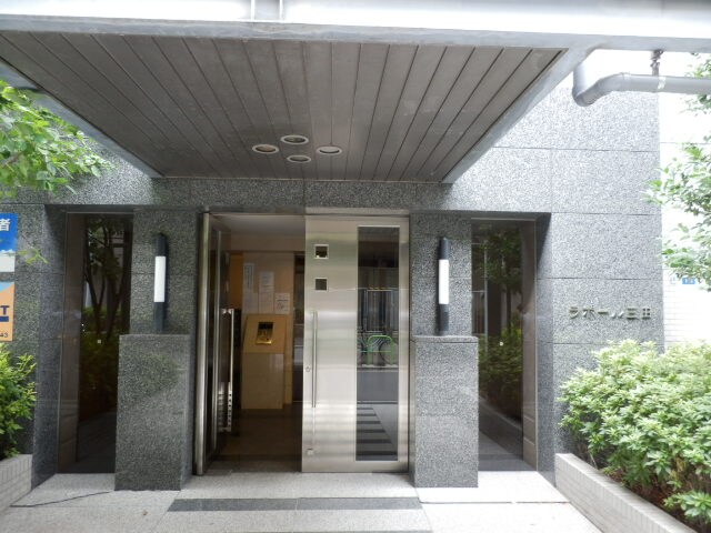 ラポール三田の物件外観写真