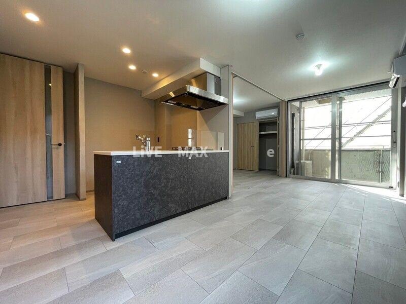 ルミークアン桜新町の物件内観写真