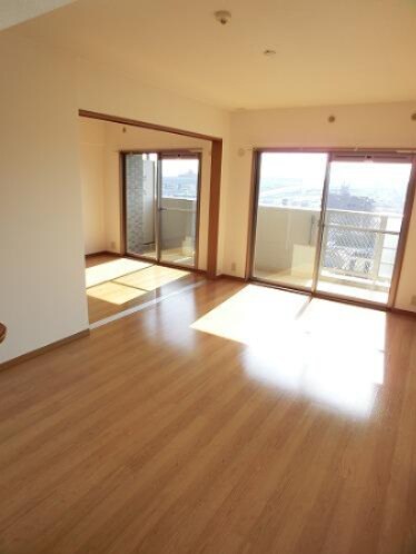 サン・ビオ空港通りの物件内観写真