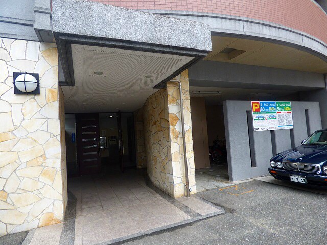 大濠公園駅 徒歩6分 7階の物件外観写真