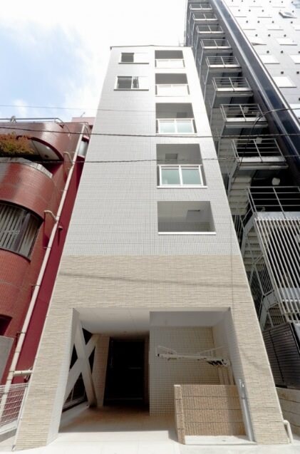 ｂ’ＣＡＳＡ　Ｈｉｇａｓｈｉ　Ｇｉｎｚａの物件外観写真