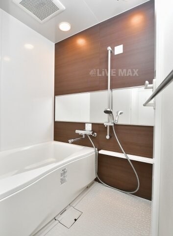 エンクレスト舞鶴Ⅱの物件内観写真