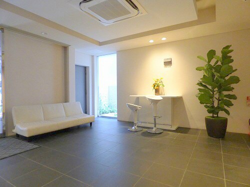 エクセレンシア天神の物件外観写真