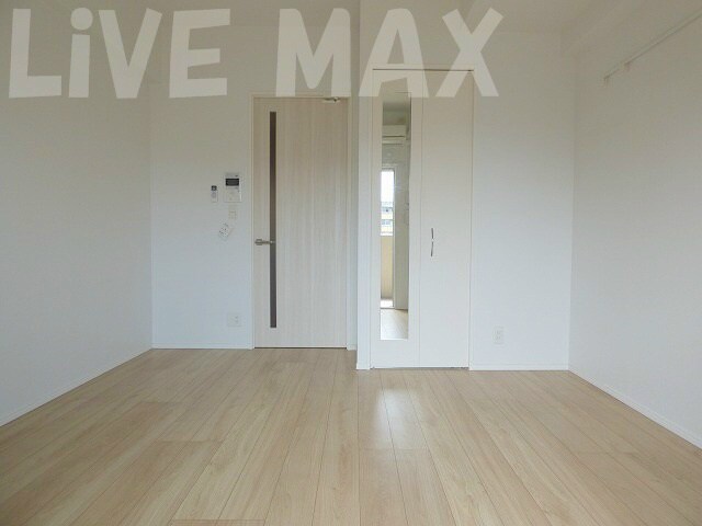 エンクレスト博多LIBERTYの物件内観写真