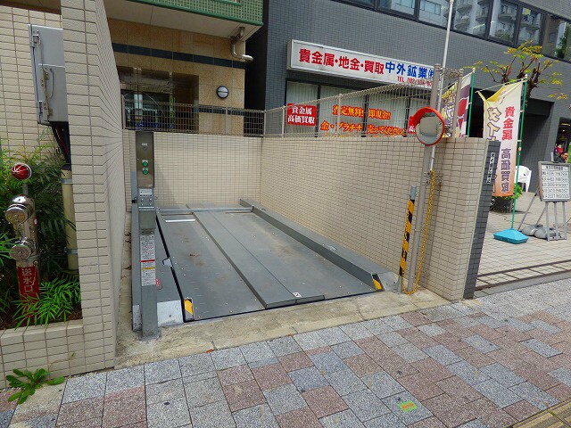 天神駅 徒歩6分 8階の物件外観写真