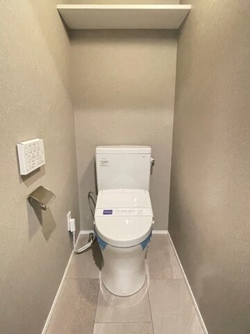 レジディア上野池之端の物件内観写真