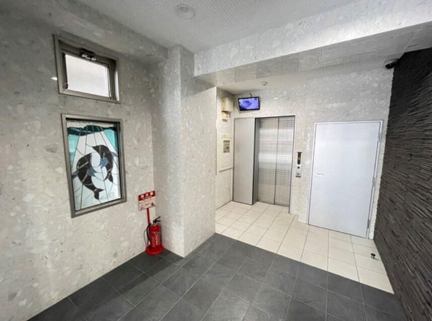 ドリーム西新の物件外観写真