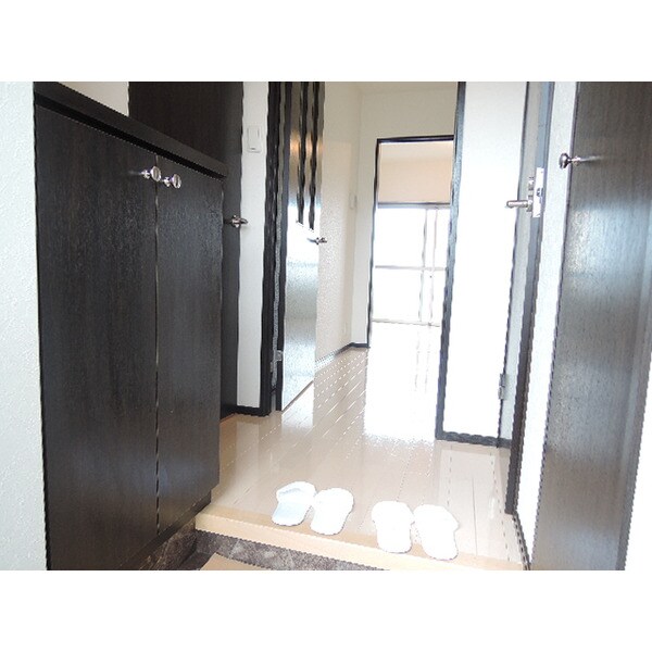 ドリーム西新の物件外観写真