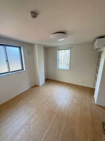 フラッツ平河町（TOKYO ZERO EMISSION HOUSE）の物件内観写真