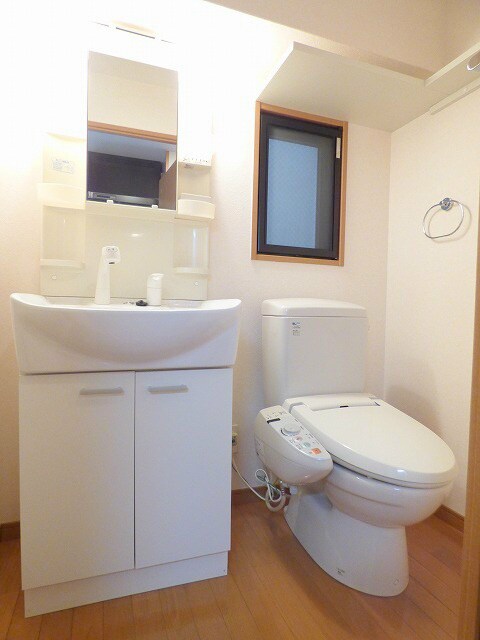 ピュアドームエスパリエ博多の物件内観写真