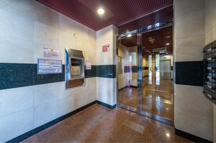 ピュアドームエスパリエ博多の物件外観写真