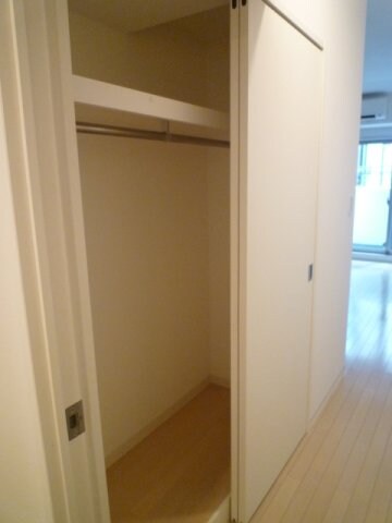 麹町二番町マンションの物件内観写真