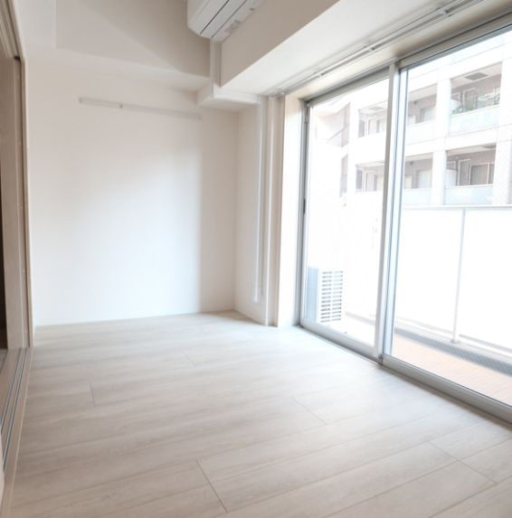 グローリオシェルト東京八丁堀の物件内観写真