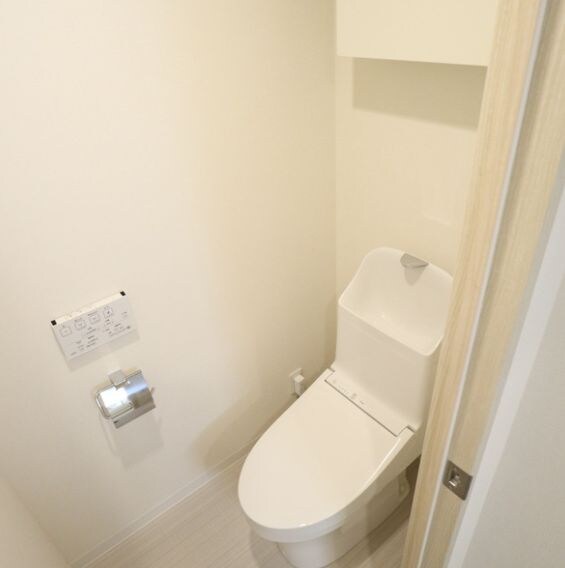 グローリオシェルト東京八丁堀の物件外観写真