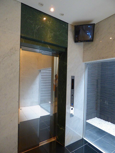 エンクレスト天神MERSⅡの物件外観写真