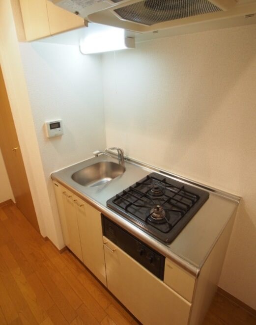 スカイコート三越前壱番館の物件内観写真