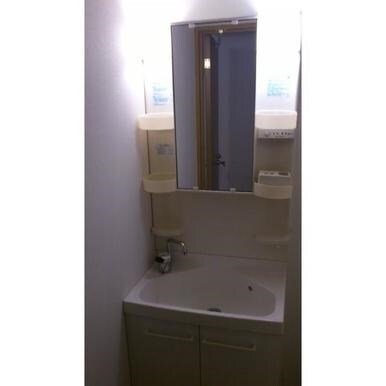 スカイコート三越前壱番館の物件内観写真