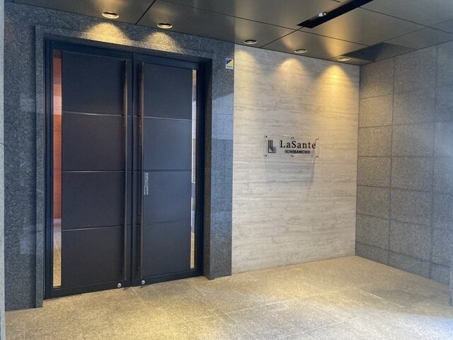 LaSante一番町の物件外観写真