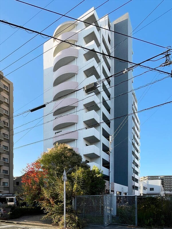 サムティ吉塚Eastの物件外観写真