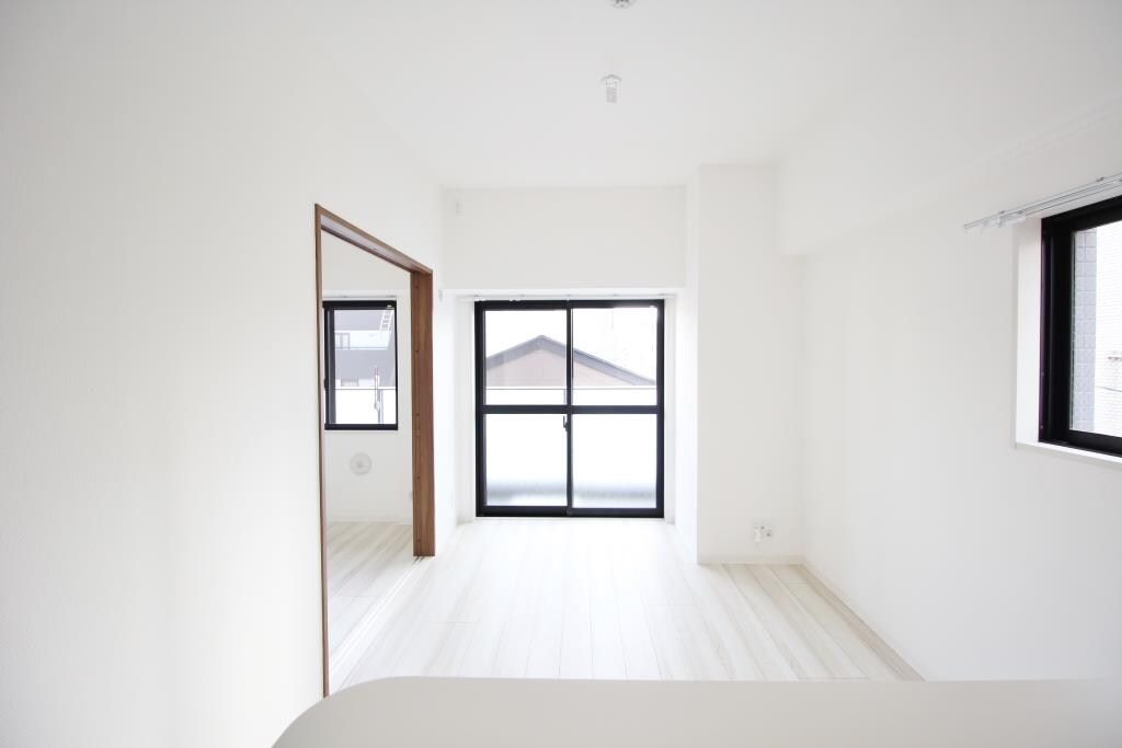 イート アパートメント ヴェリタスの物件内観写真