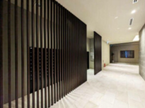 YAKUIN SQUAREの物件外観写真