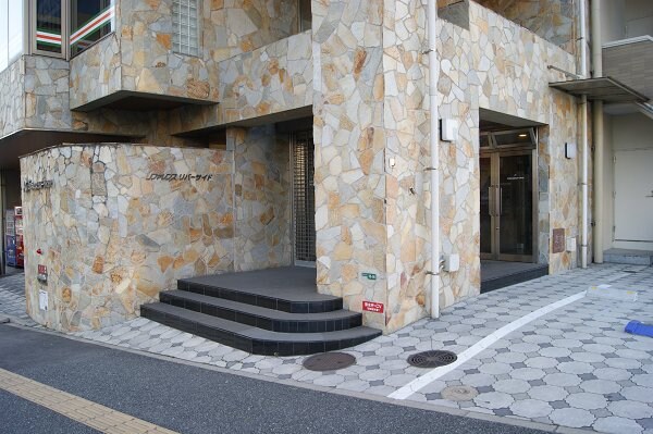 リファレンスリバーサイドの物件外観写真