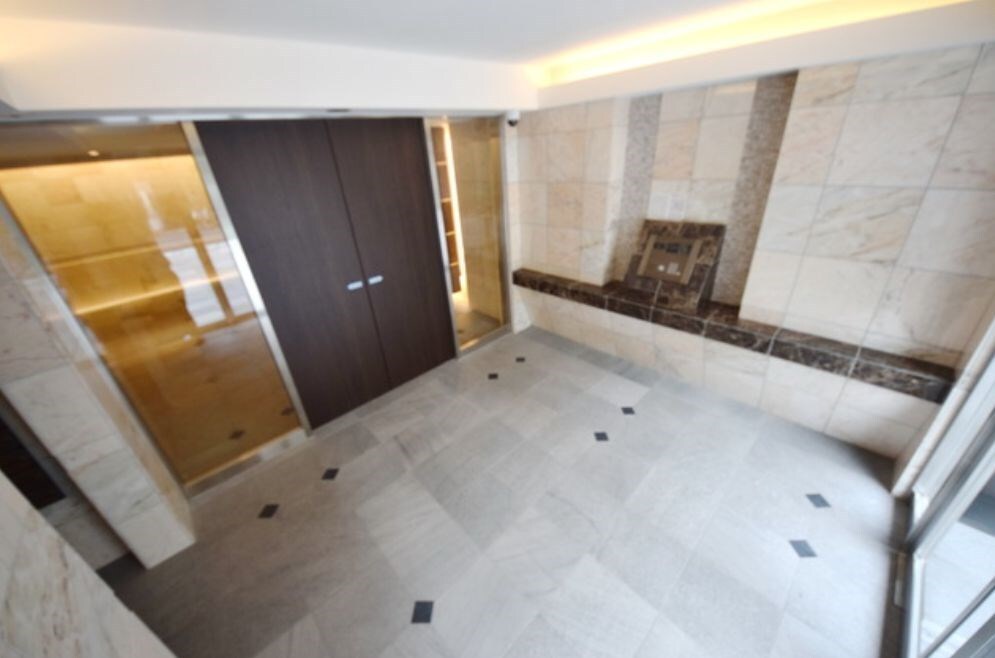 レオーネ南千住の物件外観写真