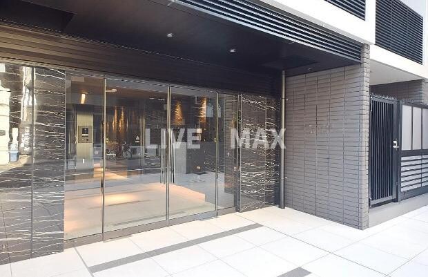 S-RESIDENCE神田avanceの物件外観写真