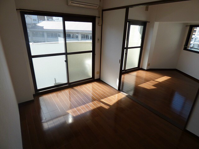 薬院大通駅 徒歩7分 8階の物件内観写真