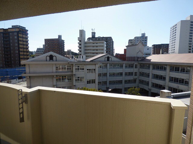 薬院大通駅 徒歩7分 8階の物件内観写真