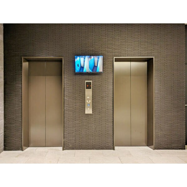 YAKUIN SQUAREの物件内観写真