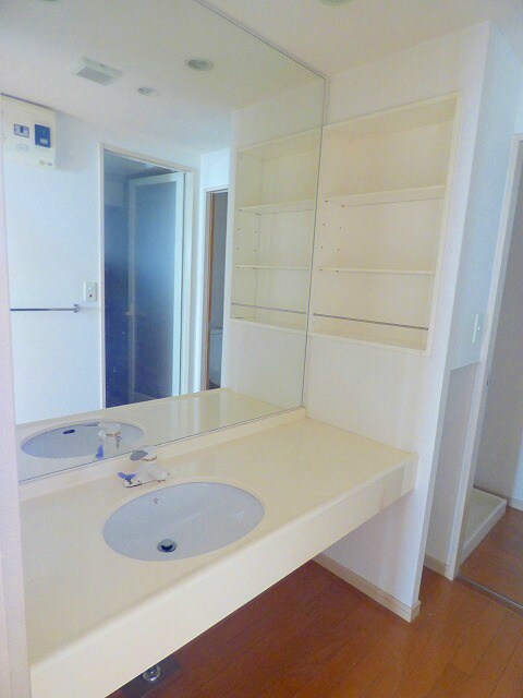 アントゥール薬院の物件内観写真