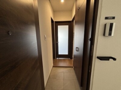 YAKUIN SQUAREの物件内観写真